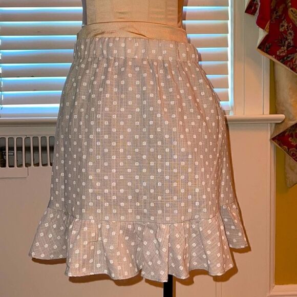 Polly taupe gray skirt w ruffle hem NWOT 10 - Picture 1 of 7
